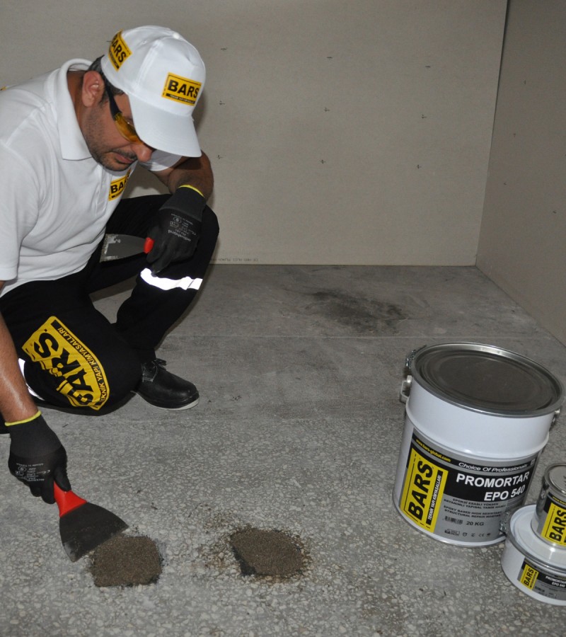 540 - BARS EPOKSİ ESASLI YÜKSEK DAYANIMLI YAPISAL TAMİR HARCI